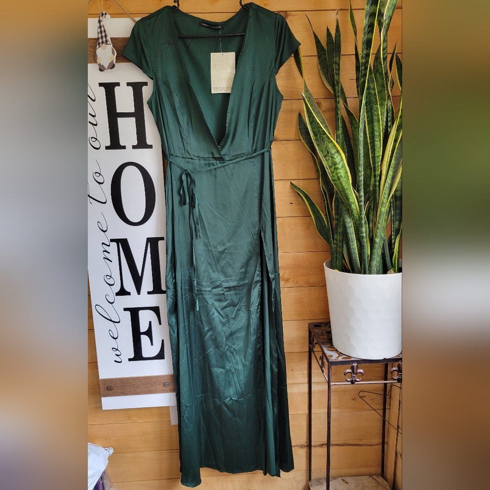Sexy and Silky Green Nightgown Low V High slit